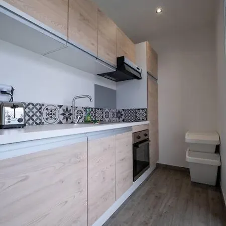 Le Trianon - Parking Privé