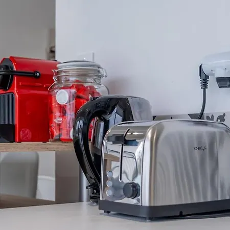 Le Trianon - Parking Prive