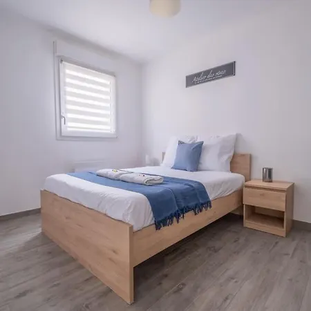 Le Trianon - Parking Privé Reims