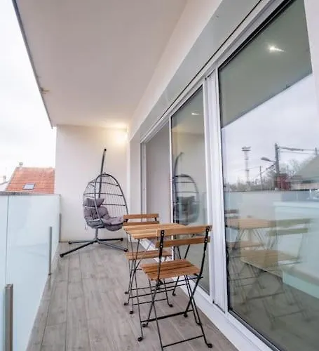 Le Trianon - Parking Privé Appartamento