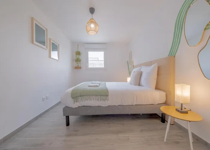 Le Trianon - Parking Privé *