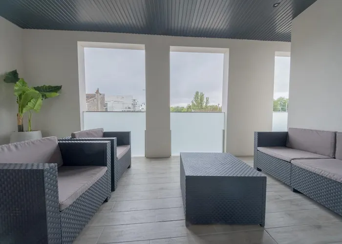 Le Trianon - Parking Privé * Reims